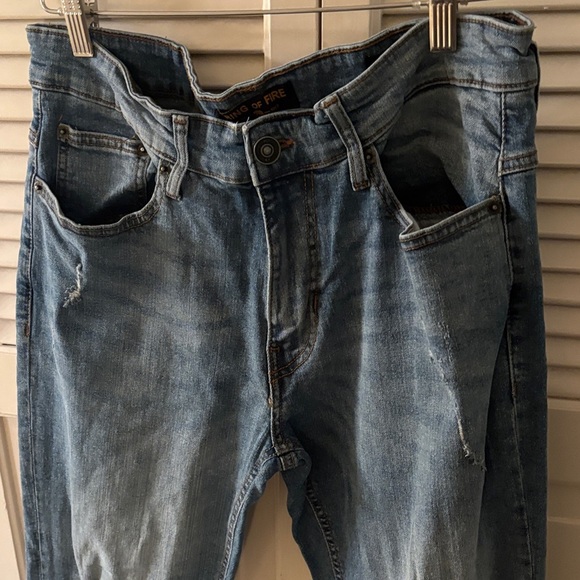 Ring of Fire Men's Light Blue Relaxed Distressed Jeans Size 33x30 - Picture 5 of 10